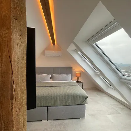 Apartment „am Alten Eifelhaus“ *