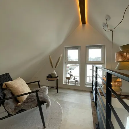 „am Alten Eifelhaus“ *