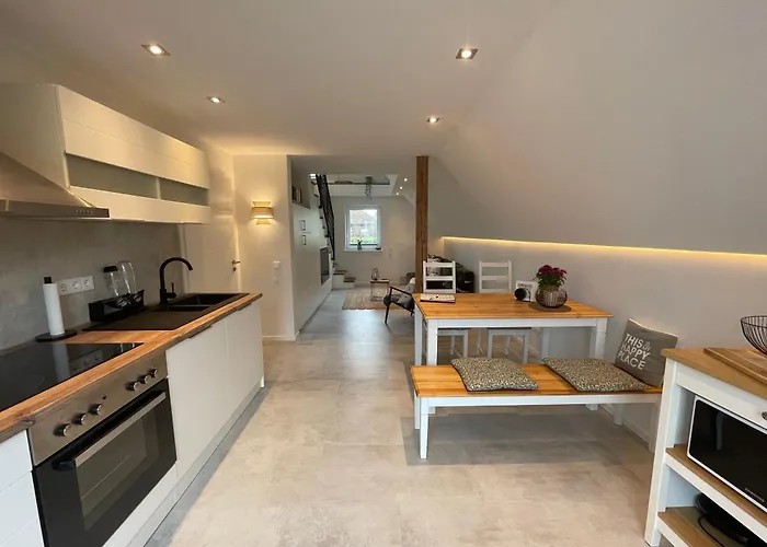 „am Alten Eifelhaus“ *